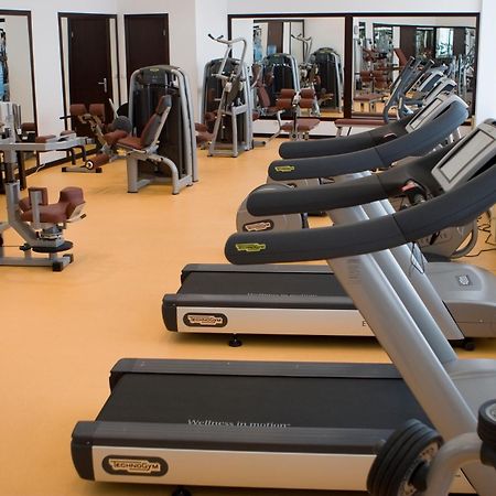 Grand Hotel Pomorie - Medical Spa Extérieur photo A gym