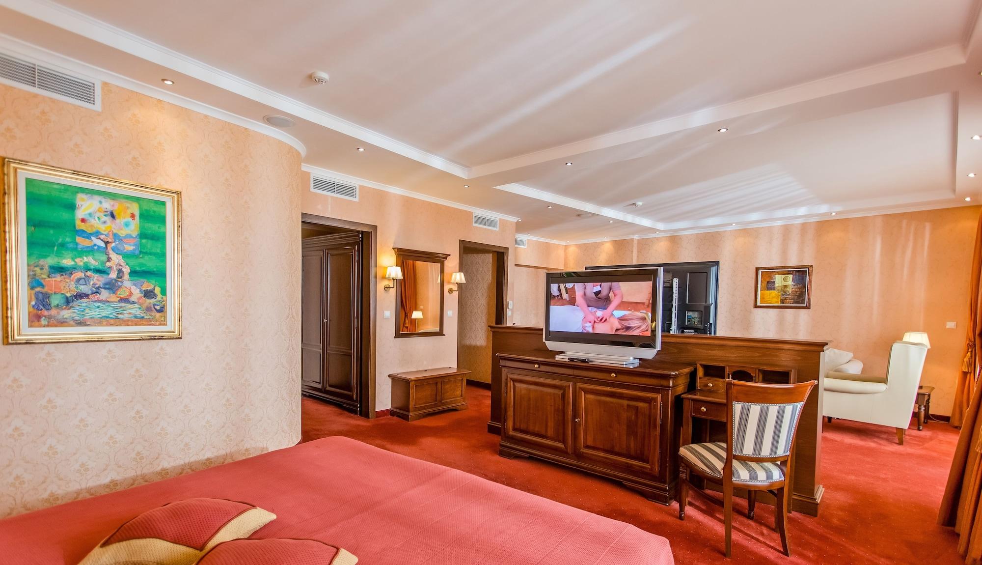 Grand Hotel Pomorie - Medical Spa Extérieur photo Suite