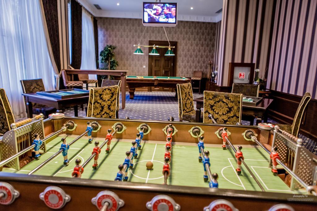 Grand Hotel Pomorie - Medical Spa Extérieur photo A table football table